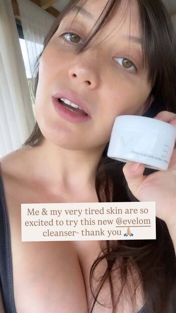 Full leaked Daisy lowe page private onlyfans photo