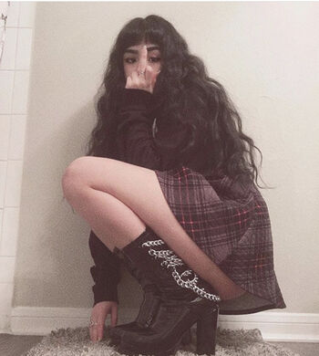Full leaked Daisybegin private onlyfans photo