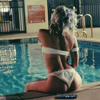 Full leaked Daisyj private onlyfans photo