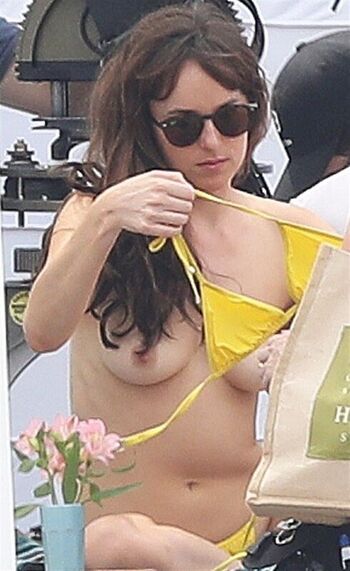 Full leaked Dakota johnson private onlyfans photo