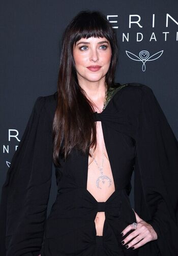 Dakota Johnson