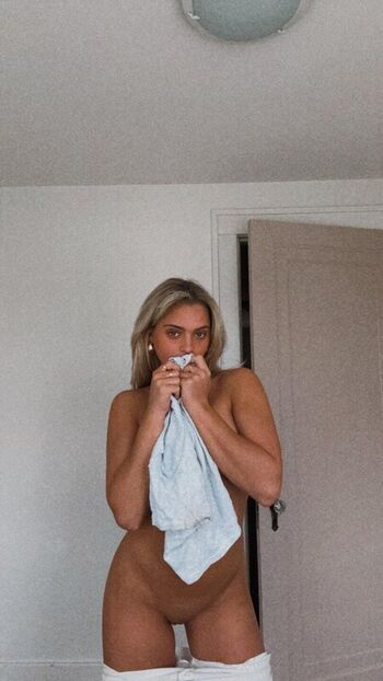 Full leaked Dalanie disabato private onlyfans photo
