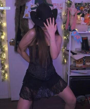 Full leaked Dalcompeach page private onlyfans photo