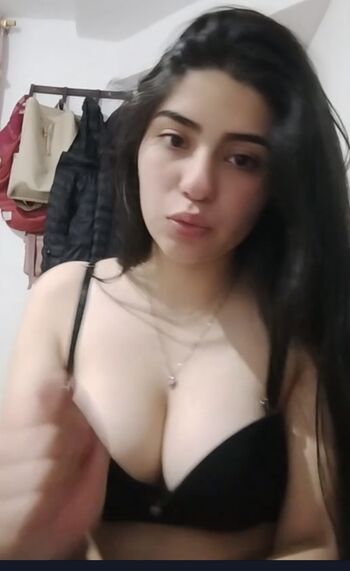 Dalia33520896