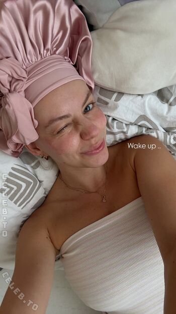 Full leaked Dalmalaluna private onlyfans photo