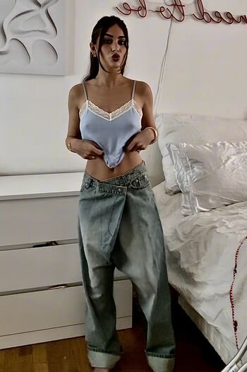 Full leaked Danaemercer private onlyfans photo