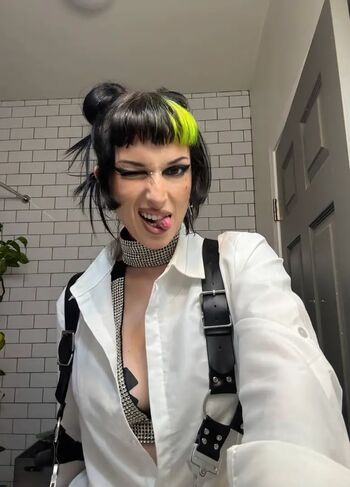 Full leaked Dani thorne page private onlyfans photo