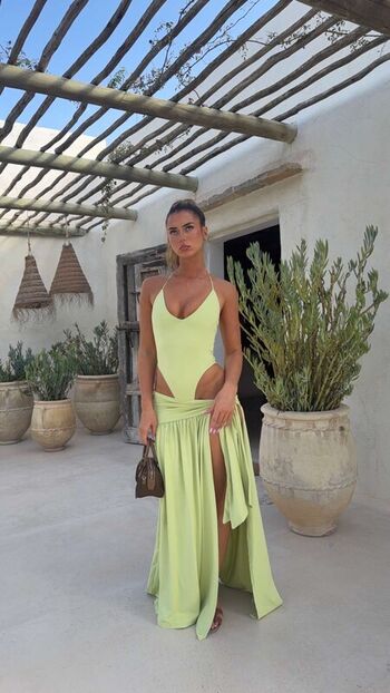 Full leaked Daniella lapo page private onlyfans photo