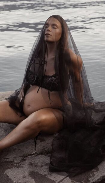 Full leaked Daniella pintto private onlyfans photo