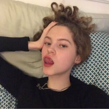 Full leaked Danielle poser private onlyfans photo