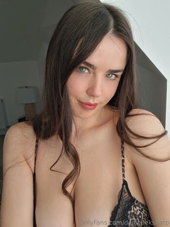 Full leaked Danielleksharp private onlyfans photo