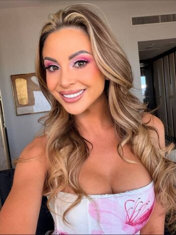 Full leaked Danni ellexo private onlyfans photo