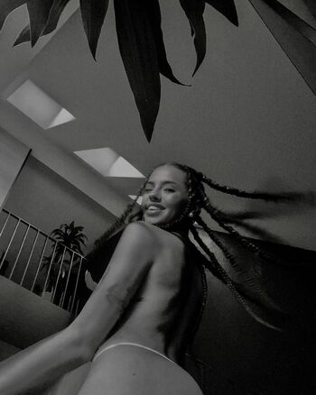 Full leaked Dara darnadue page private onlyfans photo