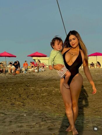 Full leaked Dara vasquez private onlyfans photo