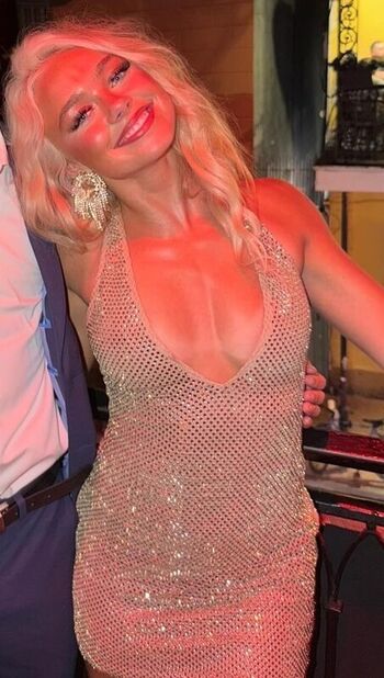 Full leaked Darianrhodess private onlyfans photo