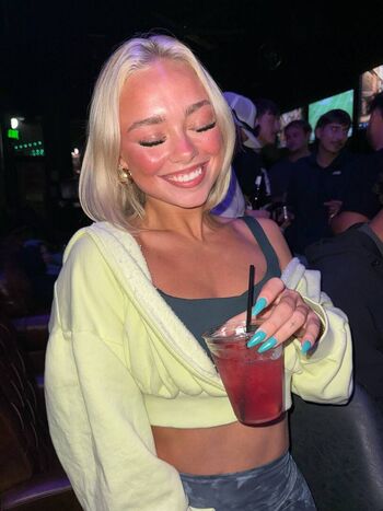 Full leaked Darianrhodess page private onlyfans photo