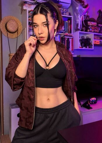 Full leaked Dariaostro private onlyfans photo