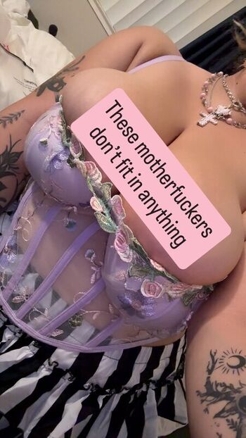 Full leaked Darkskyenvy private onlyfans photo
