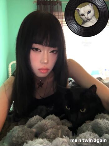 Full leaked Daturakisses page private onlyfans photo