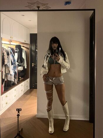Full leaked Daturakisses page private onlyfans photo
