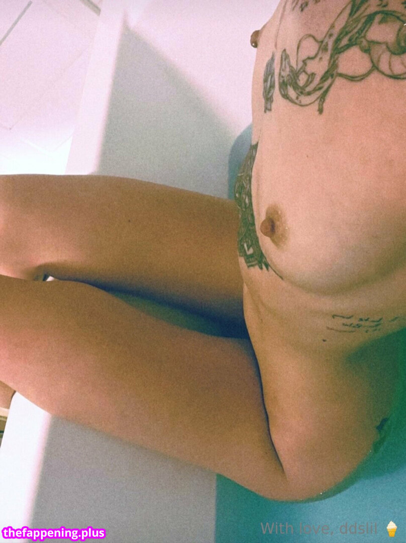 Natalka / ddslil Foto OnlyFans Nua #16
