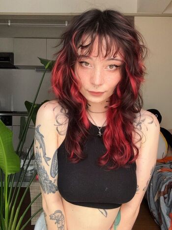 Full leaked Deadmiette private onlyfans photo