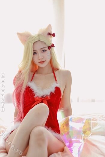 Full leaked Dear chuu private onlyfans photo