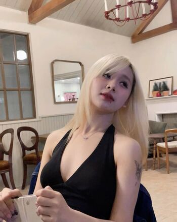 Full leaked Dear hineko page private onlyfans photo