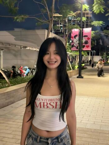 Full leaked Dear hineko private onlyfans photo