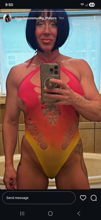 Full leaked Debbie grass page private onlyfans photo