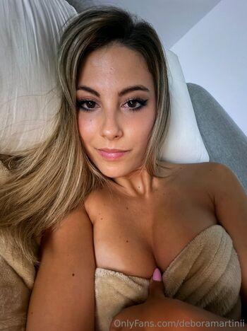 Full leaked Debora martini private onlyfans photo