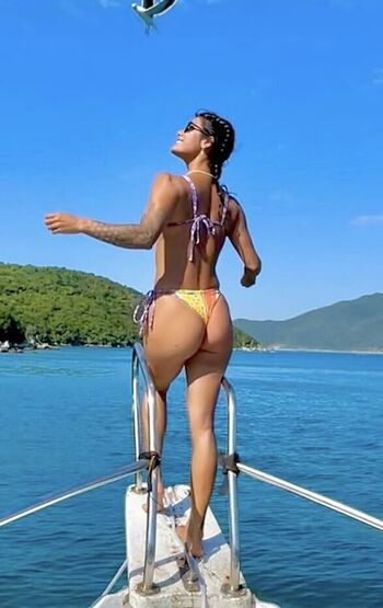 Full leaked Debora varella private onlyfans photo