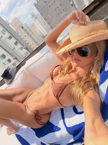 Full leaked Deborah secco private onlyfans photo