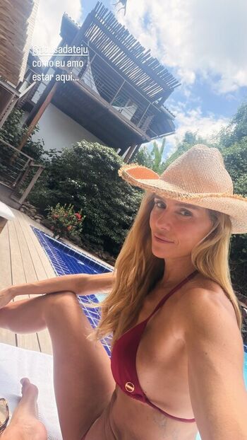 Full leaked Deborah secco page private onlyfans photo