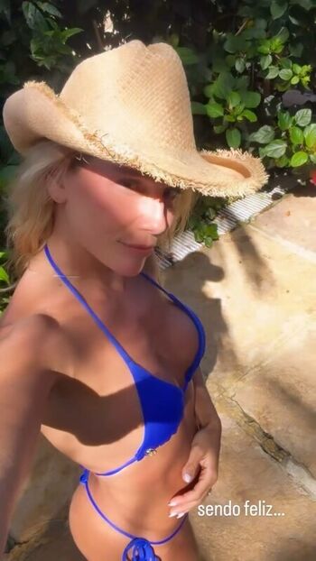 Full leaked Deborah secco page private onlyfans photo