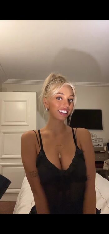 Full leaked Deborh fugere private onlyfans photo