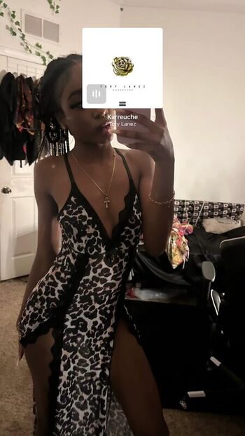 Full leaked Decembrsprincess private onlyfans photo