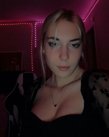 Full leaked Defnotdes page private onlyfans photo