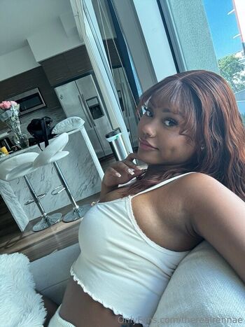 Full leaked Dejarennae private onlyfans photo