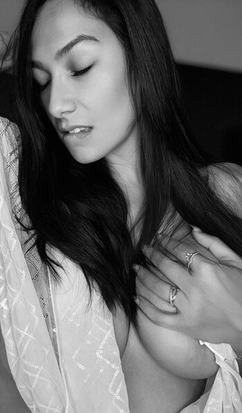 Full leaked Delila dez claw page private onlyfans photo