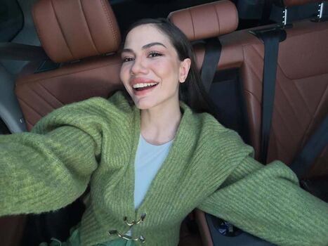 Full leaked Demet ozdemir private onlyfans photo