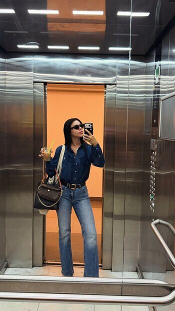 Full leaked Demet ozturk page private onlyfans photo