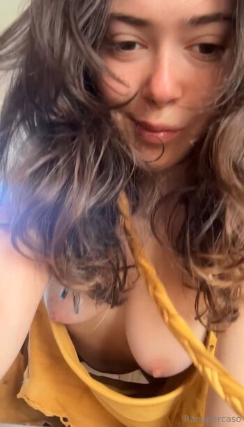 Full leaked Lins pics / private onlyfans photo