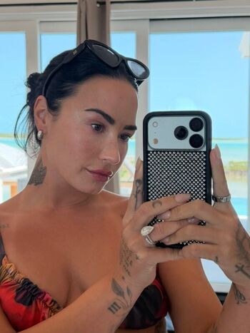 Full leaked Demi lovato private onlyfans photo