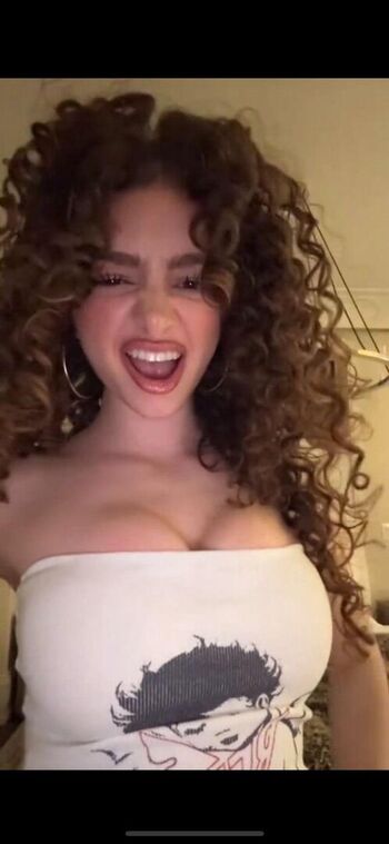 Demi Trakalogeras