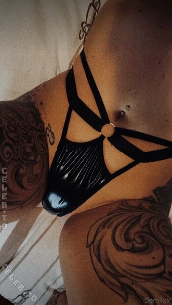 Full leaked Demitorenstra private onlyfans photo