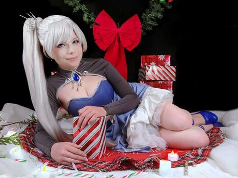Full leaked Dera megurine page private onlyfans photo