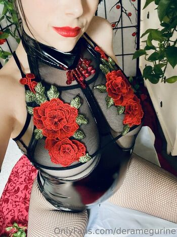 Full leaked Dera megurine page private onlyfans photo