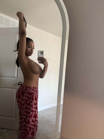 Full leaked Desireava private onlyfans photo