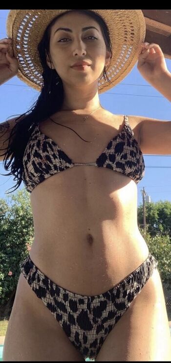 Full leaked Destinyyperez private onlyfans photo